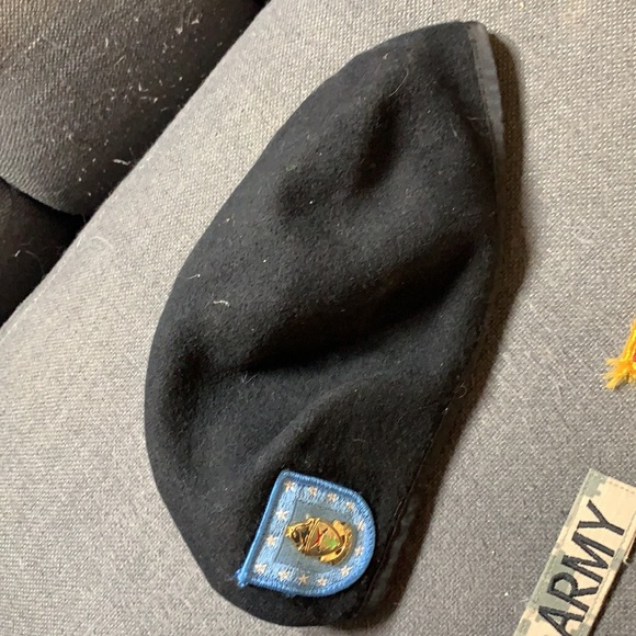U S Army wool hat - Picture 2 of 4